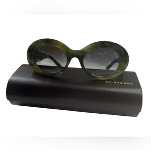 Balenciaga Green Tortoise Oval Acetate Sunglasses w/Case and Dust Cloth